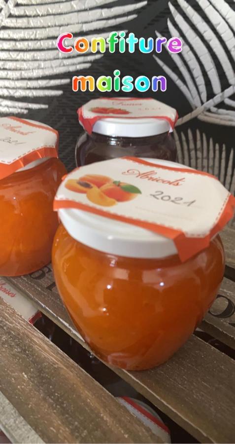 D’hôtes Vaucluse Alojamento de Acomodação e Pequeno-almoço 2*